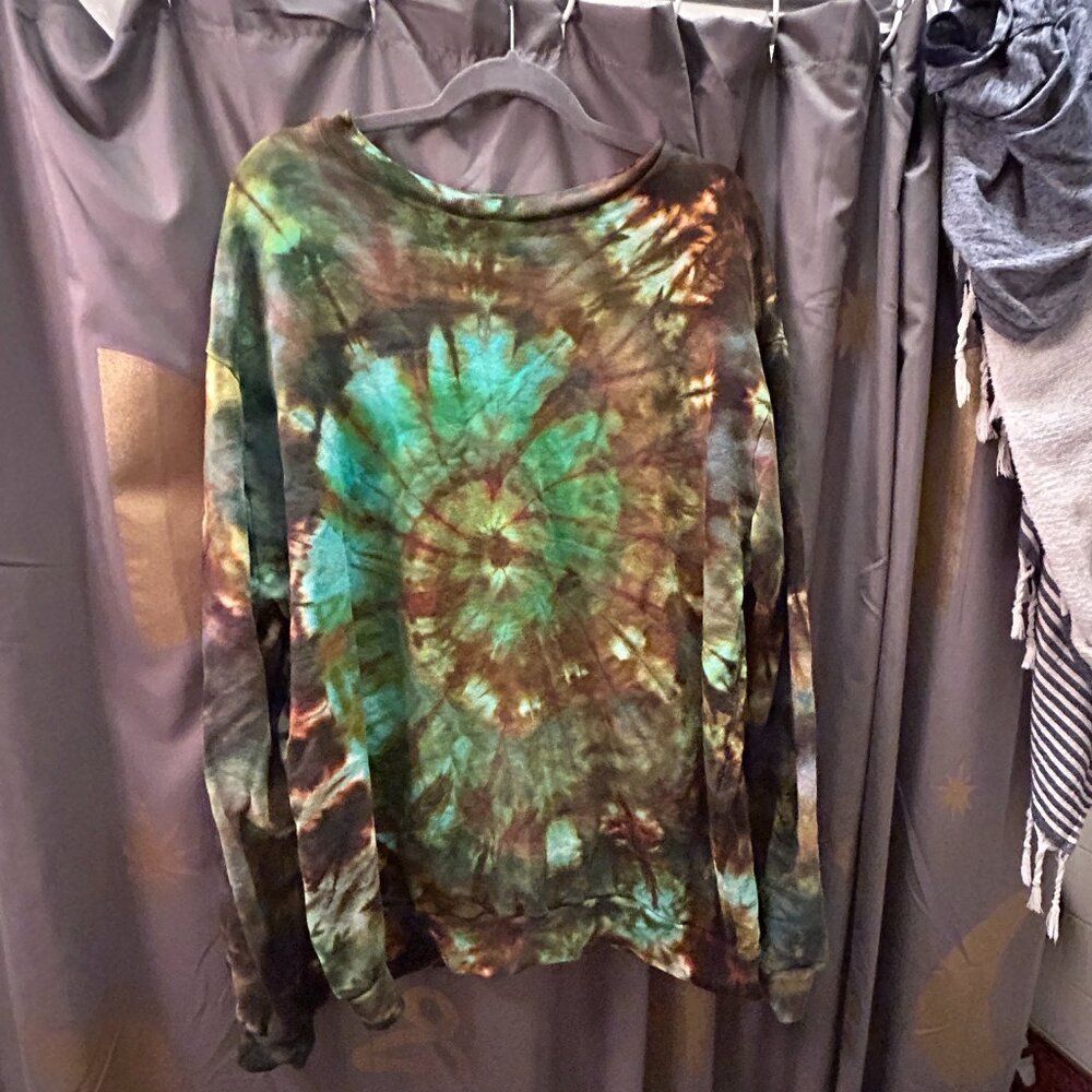 One-of-a-Kind Hand-Dyed Tie-Dye XL Long Sleeve Sweatshirt by Julie Klausner